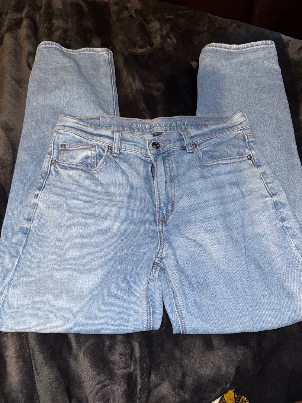 American Eagle Super High-Rise Straight Jeans Size 6 Light Blue Stretch